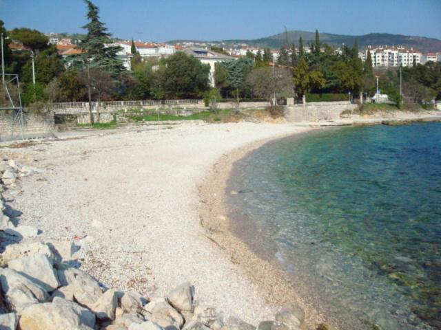 Apartmani Zafaranic Crikvenica Exterior foto